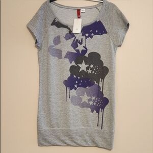 ⭐️ HOST PICK ⭐️ NWT H&M Gray Star Print T-Shirt Tunic